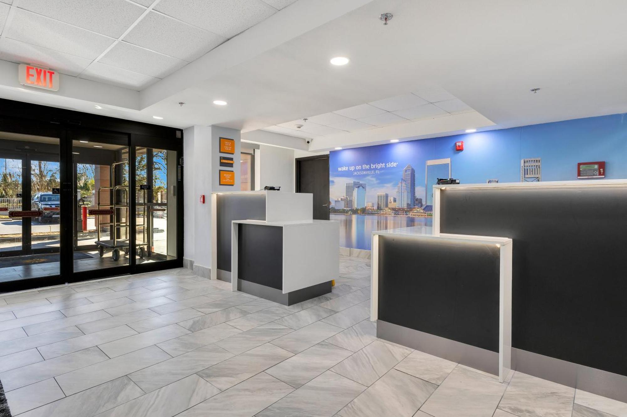 La Quinta & By Wyndham Mandarin Hotel 3*